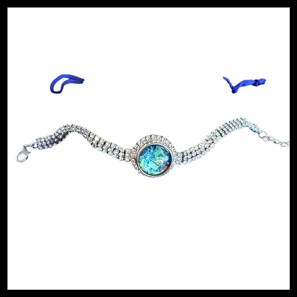 NWOT Sparkling Rhinestone Bracelet Statement Gemstone Cabochon Blue Green